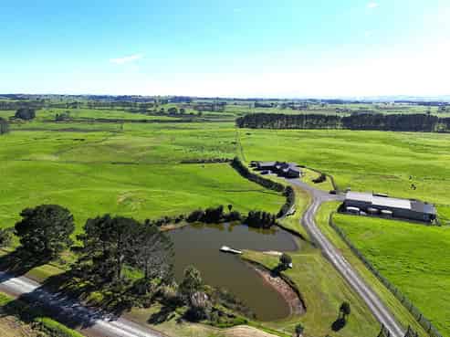 60 Scarrott Road, Te Kopuru