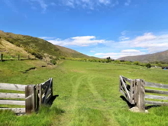 38 Glencoe Road, Arrow Junction