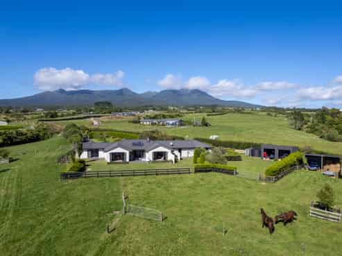 60 Maunga Heights, Hurworth