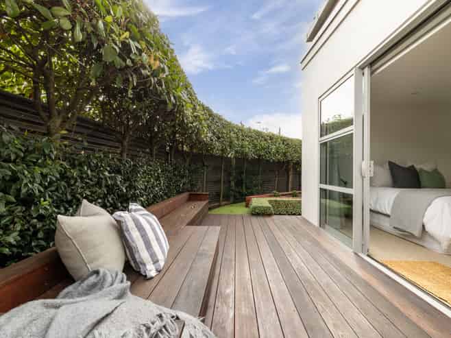 190D Charles Street, Westshore