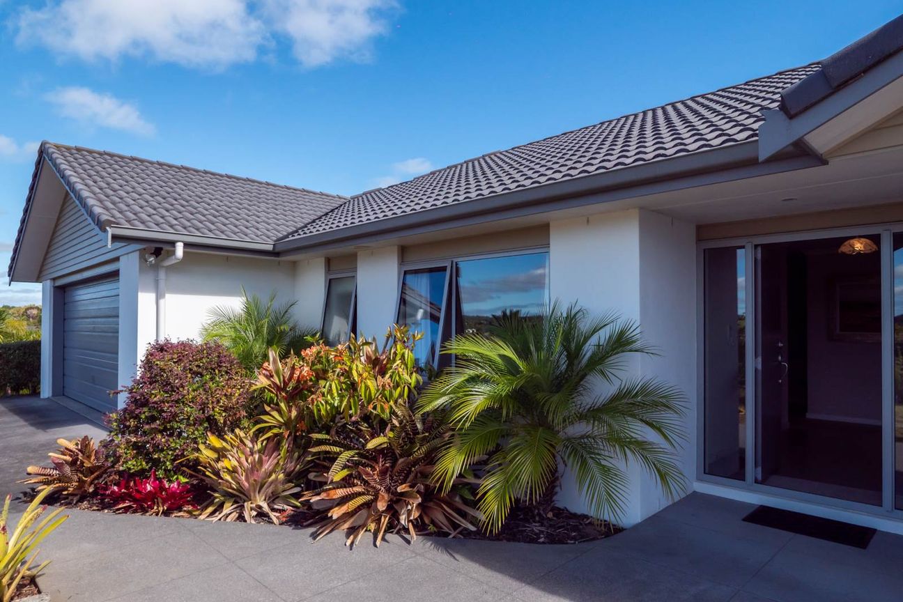 Beautiful Riverview Home - Priced to Sell - Vista 6