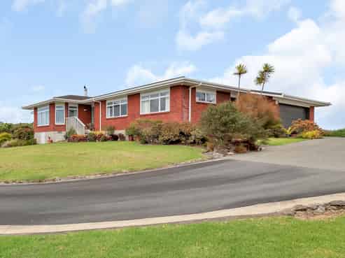 166 Pompallier Estate Drive, Maunu