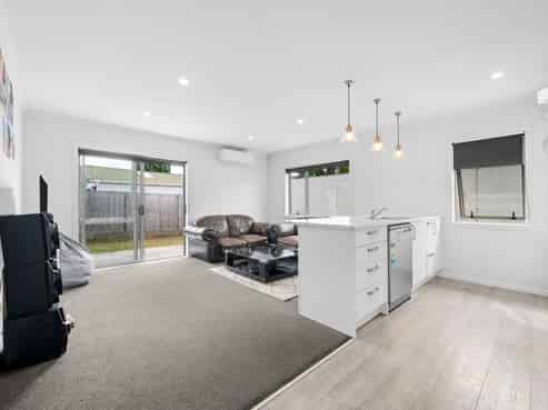 4/56 Sandwich Road, Saint Andrews