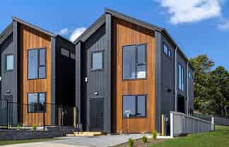 44 Nanjing Road, Pukekohe