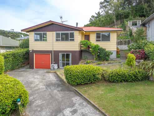 65 Riwai Street, Paraparaumu