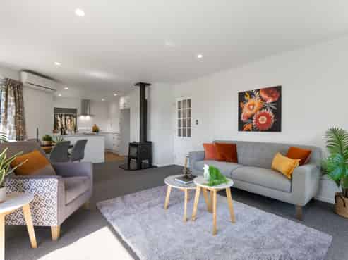 71 Poplar Grove, Whalers Gate