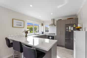 7 Hall Street, Woodville