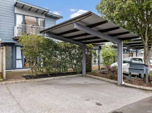 3/8 Soljak Place, Mount Albert