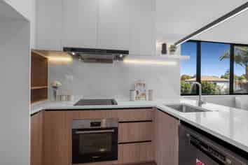 13 Farringdon Street, Glen Innes