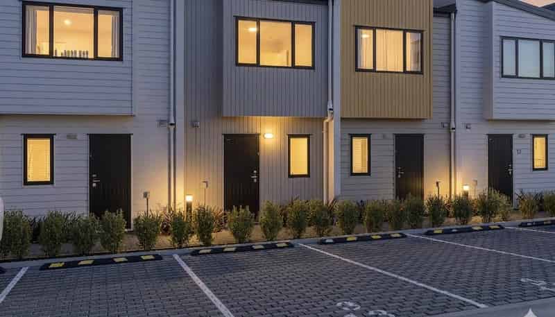 3/13 Farringdon Street, Glen Innes