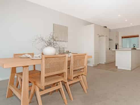 401/4 Reads Quay, Gisborne