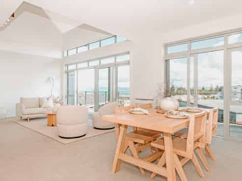 401/4 Reads Quay, Gisborne