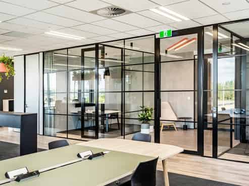 PREMIUM FITTED HIGHBROOK OFFICE