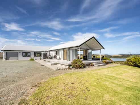241D Heatley Road, Whakapirau