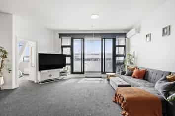 11/125 Thorndon Quay, Thorndon