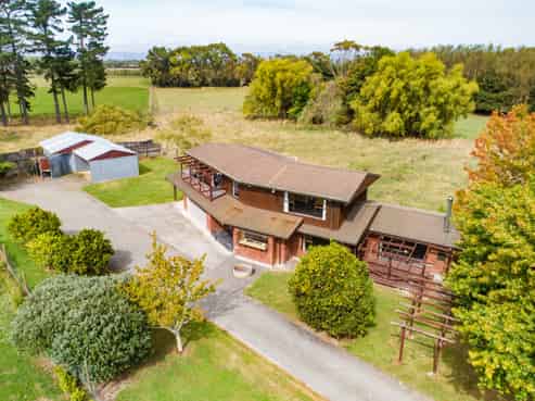 83 Oroua Road, Kairanga