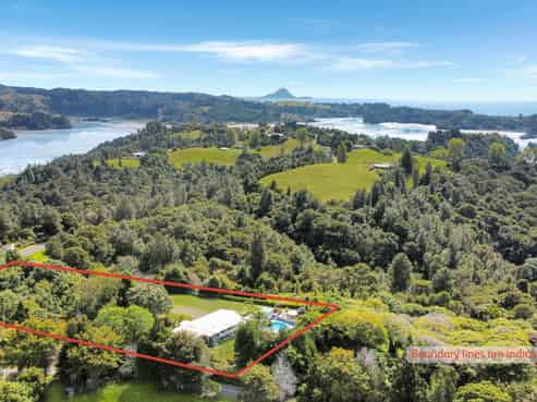 92 Paparoa Road, Wainui