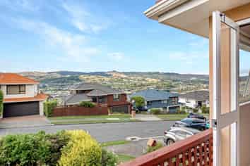 20 Ordley Grove, Tawa