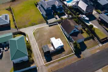 27 Manaia View Road, One Tree Point