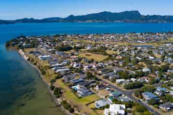 27 Manaia View Road, One Tree Point