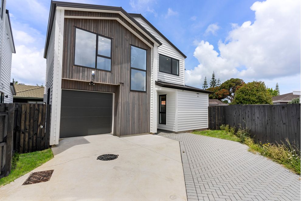 7c Edgewater Grove, Orewa, Rodney - For Sale - realestate.co.nz