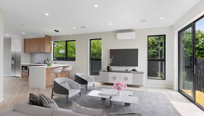 7d Edgewater Grove, Orewa