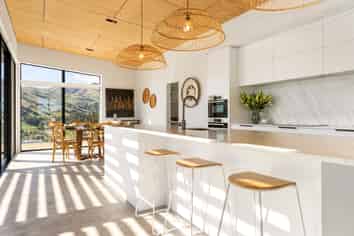 21 Totara Drive, Duvauchelle