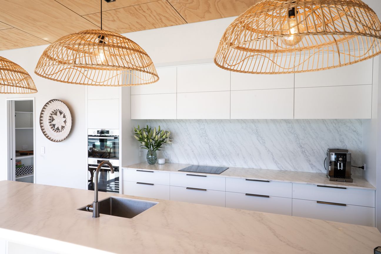 Stunning Gravity Architecture home - Więcej
