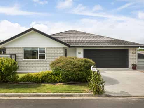3 Anatere Rise, Athenree