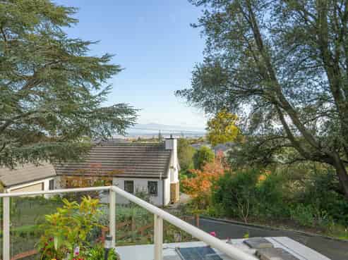 5 Montebello Avenue, Stoke