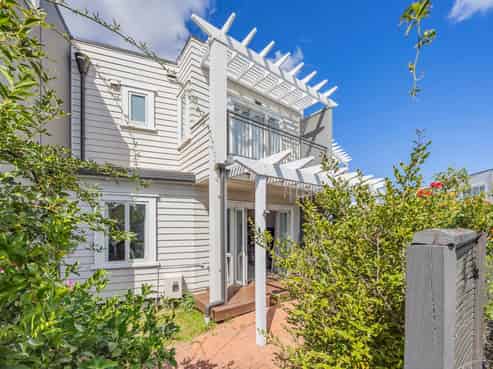 38/218 Green Lane West, Epsom