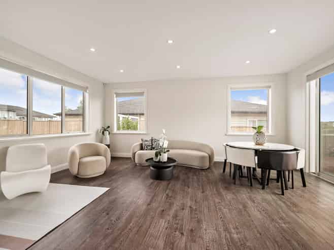 14 Gumdigger Rise, Millwater