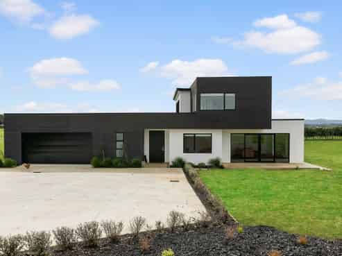 160 Batty Road, Kingseat