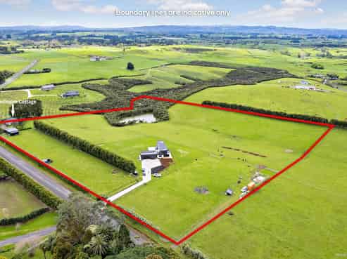 160 Batty Road, Kingseat