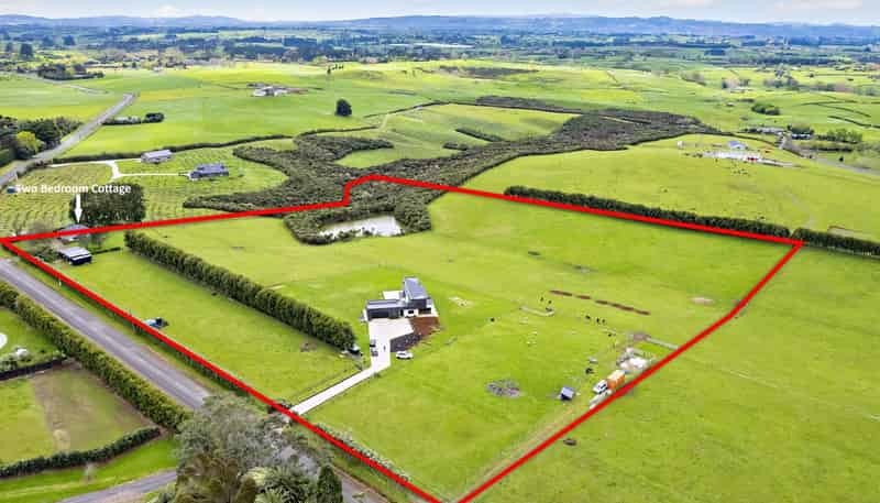 160 Batty Road, Kingseat