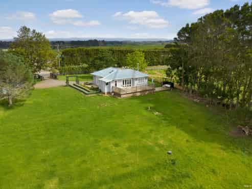 160 Batty Road, Kingseat
