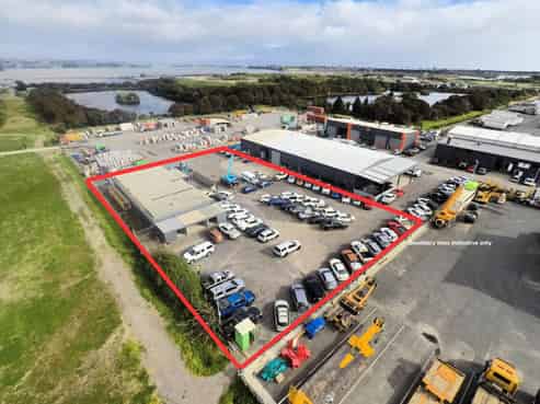 Mount office with ample carparks!