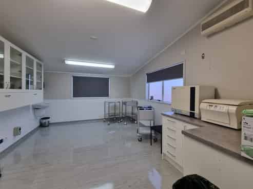 Premium Medical/Surgery - Unbeatable Location