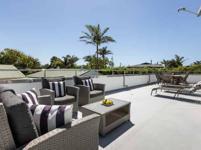 2/75 Harper Road, Waimarama