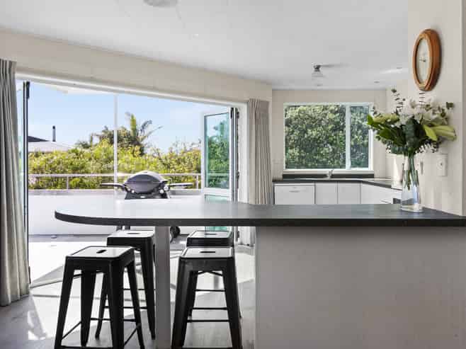 2/75 Harper Road, Waimarama