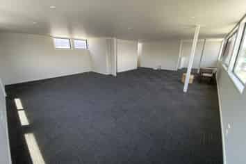 770SQM Industrial Warehouse & Office For Lease