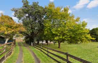 29 Smalley Road, Glenbrook