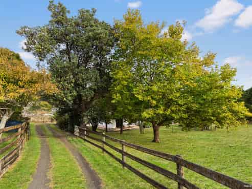 29 Smalley Road, Glenbrook