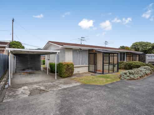 2/41A Pine Avenue, Ebdentown