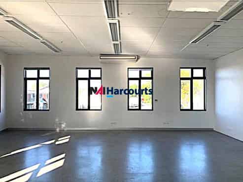 Trendy Grey Lynn Office