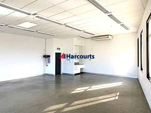 Trendy Grey Lynn Office