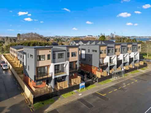 2/133 Bayswater Avenue, Bayswater