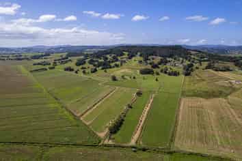 111 Corbett Road, Whakapara