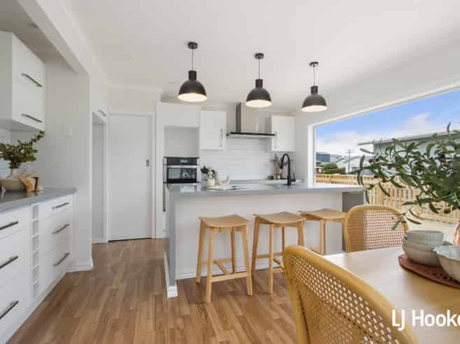 8 Scarborough Road, Waihi Beach