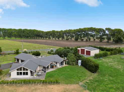 14 Woodward Road, Orini